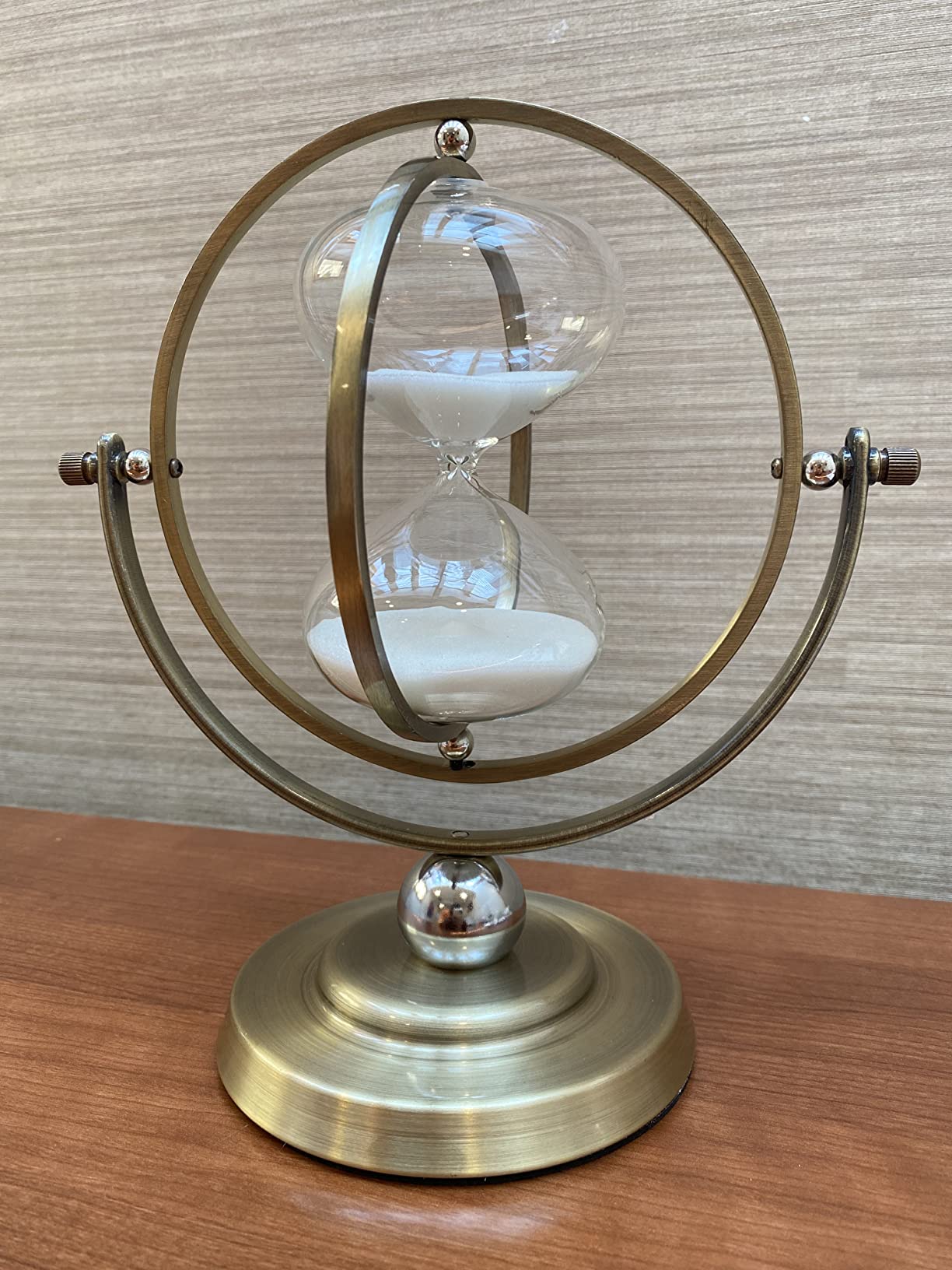 Brass Hourglass 60 Minute Sand Clock Timer:720° Rotating Antique White Sand Watch 60 Min,Antiguo Reloj De Arena 1 Hora,Large Metal One Hour Glass Sandglass for Office Desk Home Wedding Gift Decorative customer photo 2