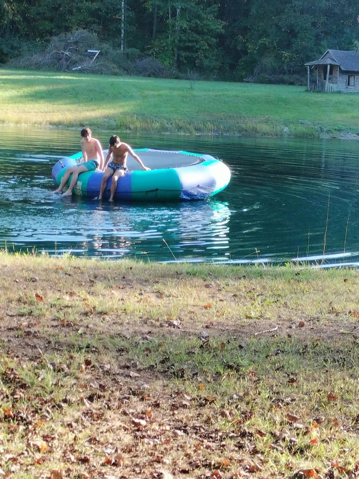 Goplus Inflatable Water Trampoline, 10FT/12FT/15FT Recreational Water Bouncer w/Electric Inflator, Rope Ladder, Mooring Ropes, Anchor, Adults Youth Bounce Swim Platform for Lakes, Pools customer photo 2