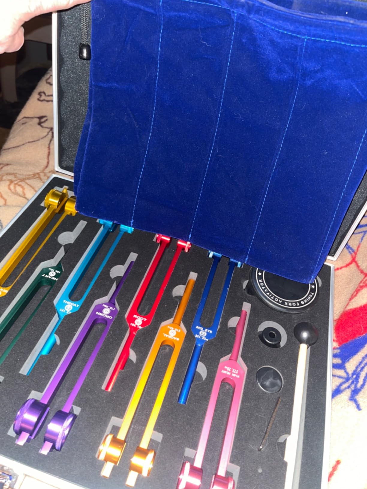 Chakra Tuning Forks Set for Sound Healing and Meditation, Weighted Tuning Forks Kit with Activator, Reiki Energy Tools Set for Vibration Sound Frequency Therapy, Meditation, Yoga, Chakra Balancing customer photo 2