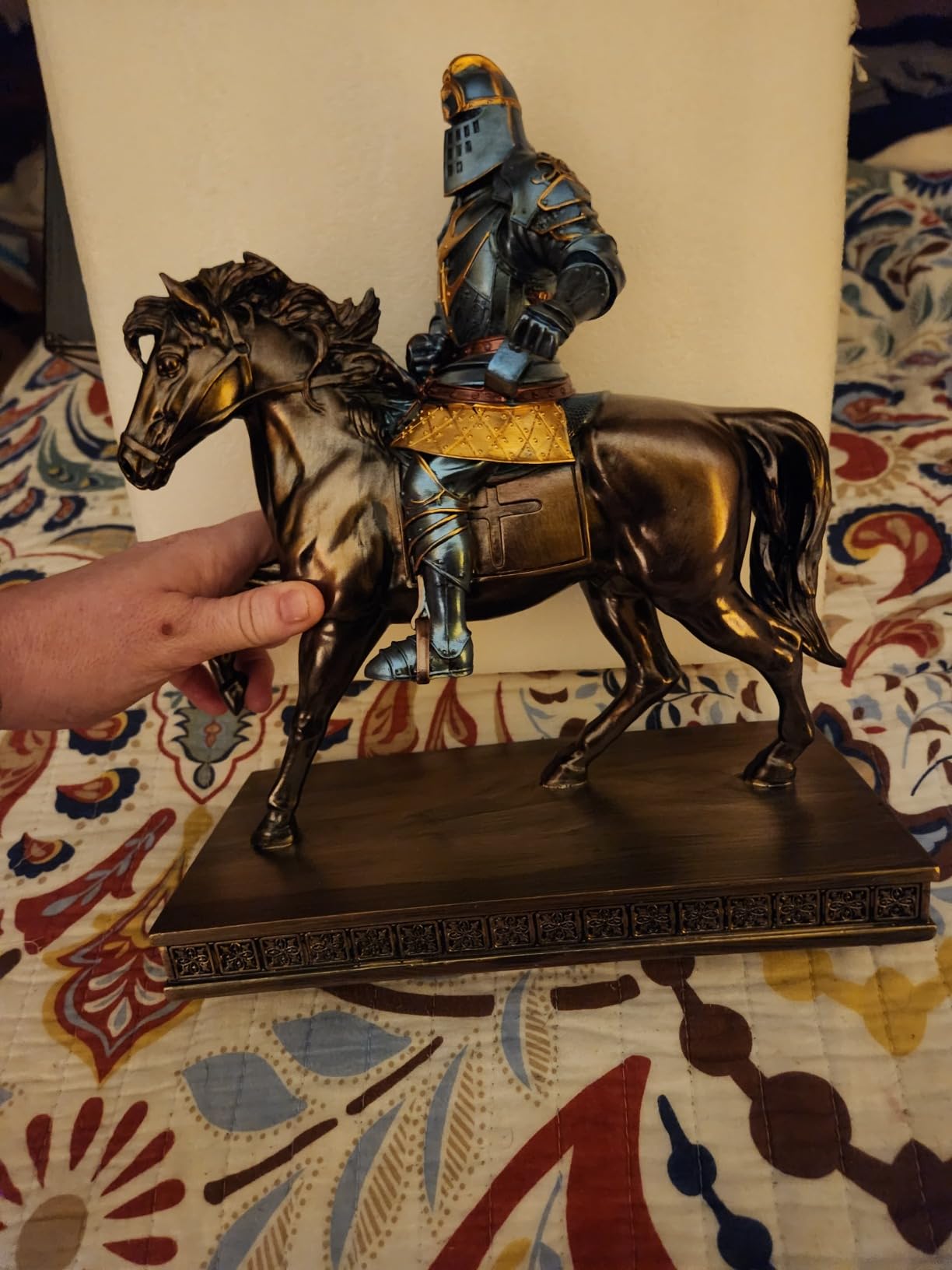 King's Guard Cavalry Warrior Leader Swordsman Knight Statue for Desk Blue customer photo 1