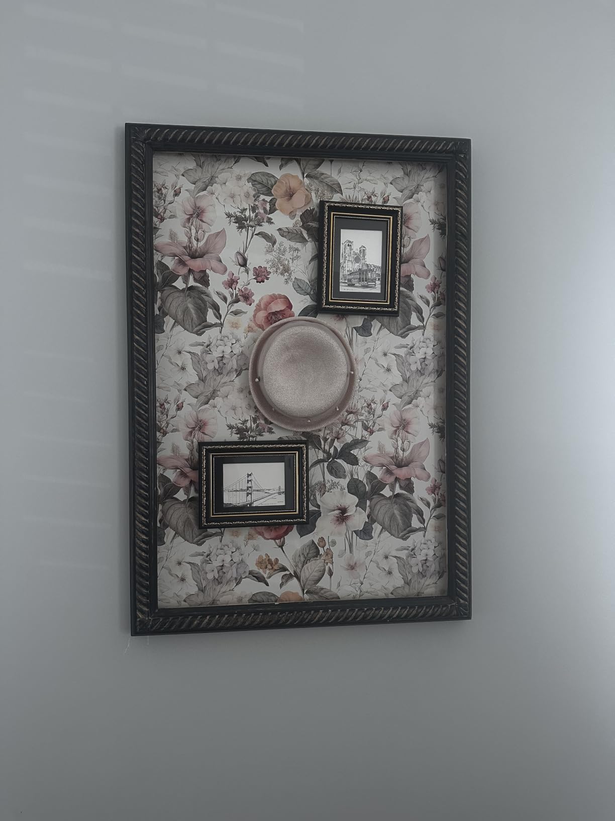 upsimples Vintage 8x10 Picture Frame, Antique Gold Frames, 2 Pack customer photo 1