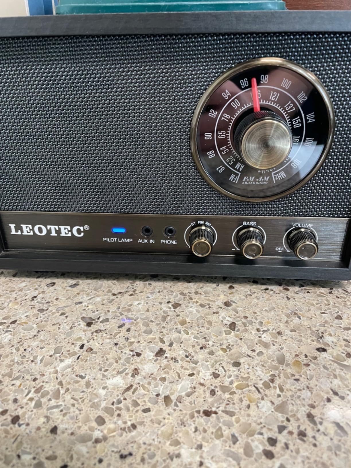 LEOTEC AM FM Radio,Retro Wood Table Radio,Portable Bluetooth Speaker Plug in Wall,Best Reception with AUX,Headphone Jack,Bass Control,Great for Home,Outdoor,Brown customer photo 2