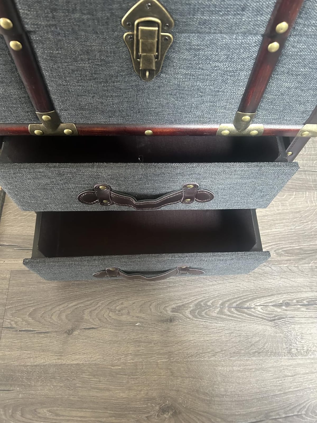 Aoikax Vintage Storage Chest with Buckle Hinged Top, Linen Accent End Side Table for Living Room, Office, Bedroom, Rectangle, Grey customer photo 1