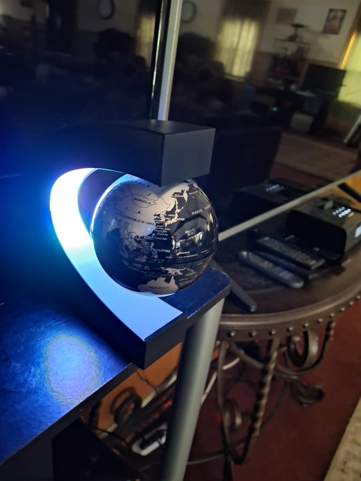 MOKOQI Magnetic Levitating Globe with LED Light, Cool Tech Gift for Men Father Boys and Girls, Birthday Gifts for Kids, Floating Globes World Desk Gadget Decor in Office Home Display (Silver) customer photo 2