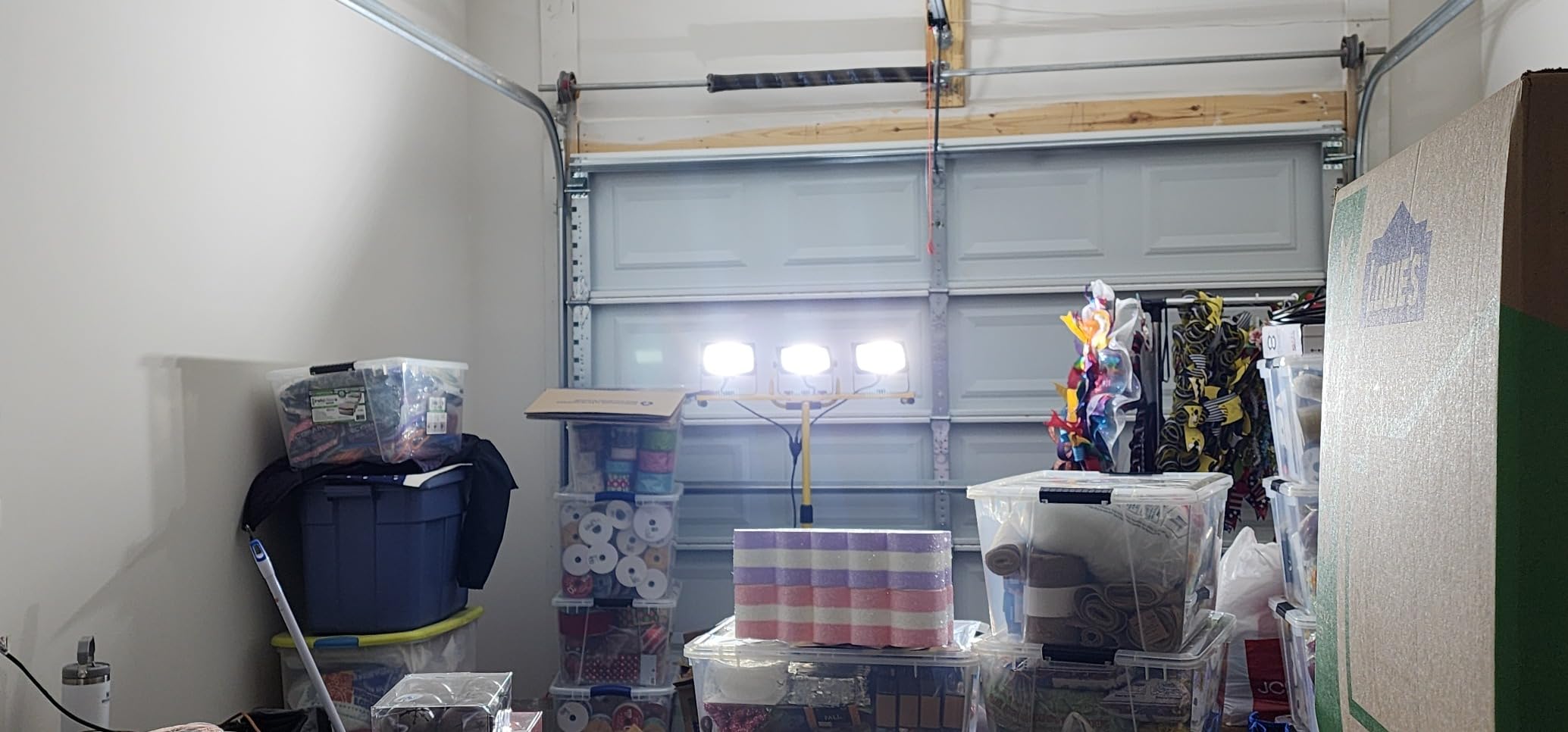 21000Lumens LED Work Lights with Stand, 3 Adjustable Work Lamp customer photo 1