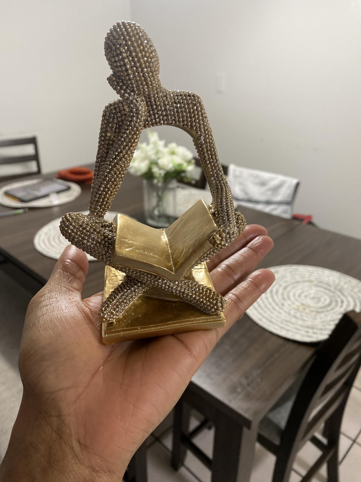 Sparkling Gold Reading Women Statue, Thinker Sculptures, Abstract Art Ornament, Modern Aesthetic Figurine Decoration for Home Living Room Bedroom Office Shelf Table Desk Bookshelf Decor customer photo 2