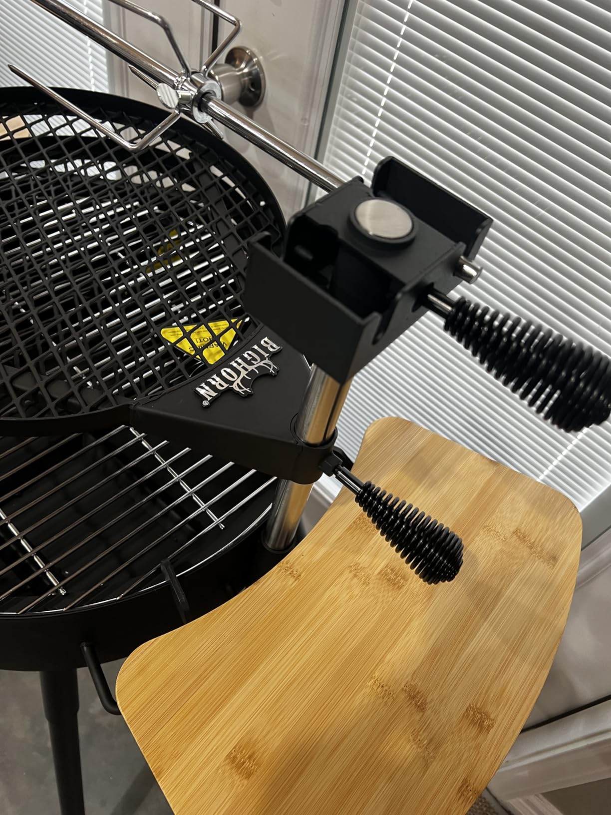 BIG HORN Santa Maria Grill, Portable Argentinian Parrilla with Adjustable Height & 360° Rotating Grates, Charcoal Open Fire BBQ Grill with Rotisserie for Camping, Patio & Backyard customer photo 2
