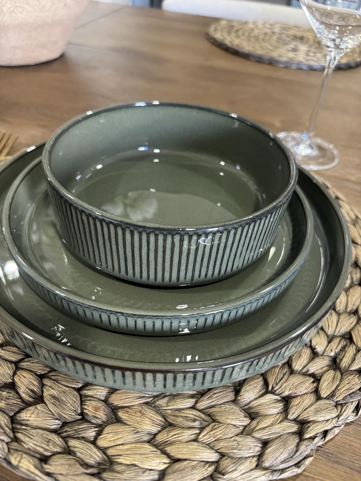 Gibson Elite Redrock Canyon 12-Piece New Bone China Dinnerware Set Service for 4, Reactive Glaze Plates and Bowls, Dishwasher and Microwave Safe, Sage Green customer photo 2