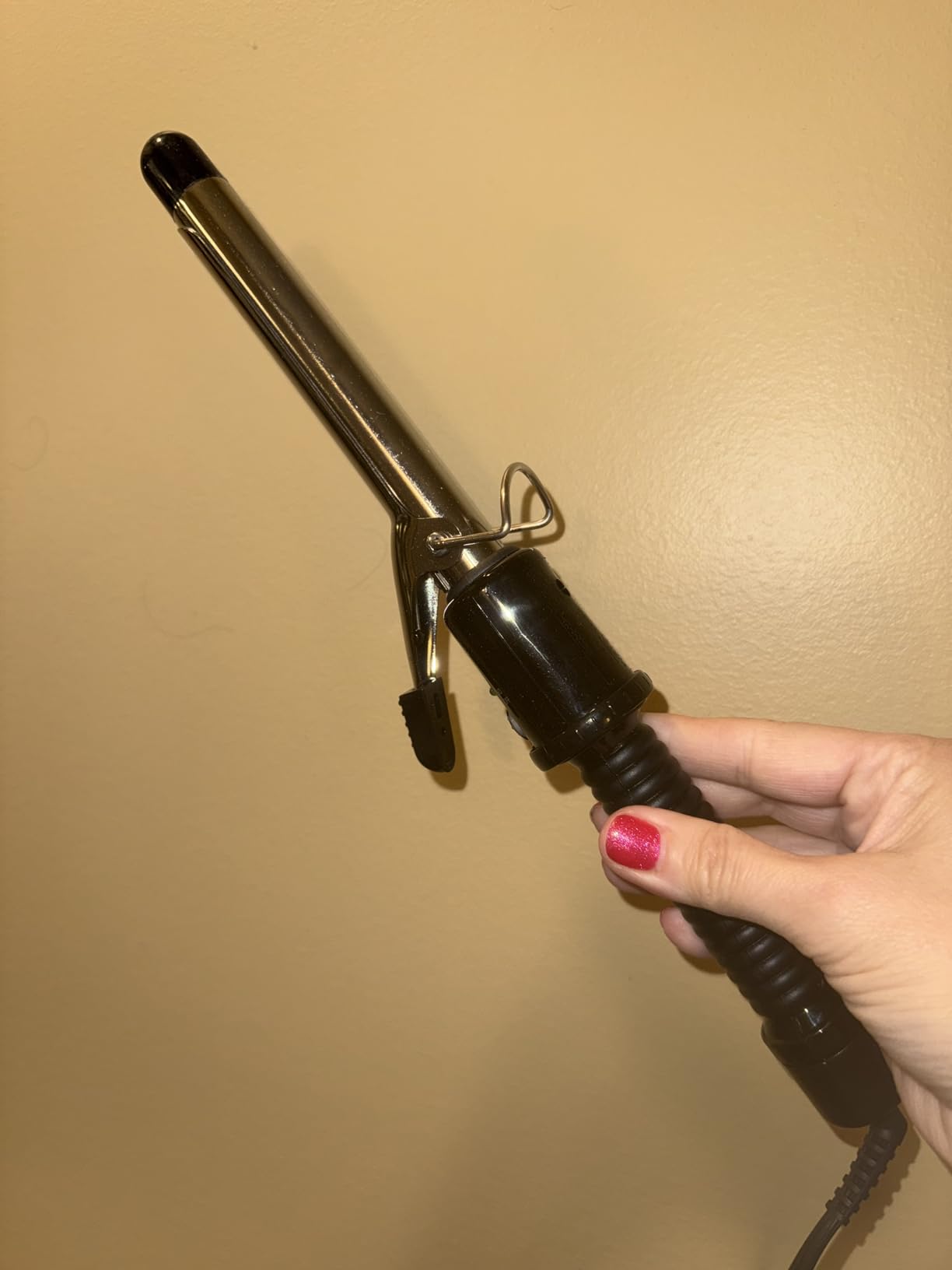 Conair Curling Iron​, Fine to Thick Hair, 0.5-in. Barrel, Black customer photo 2