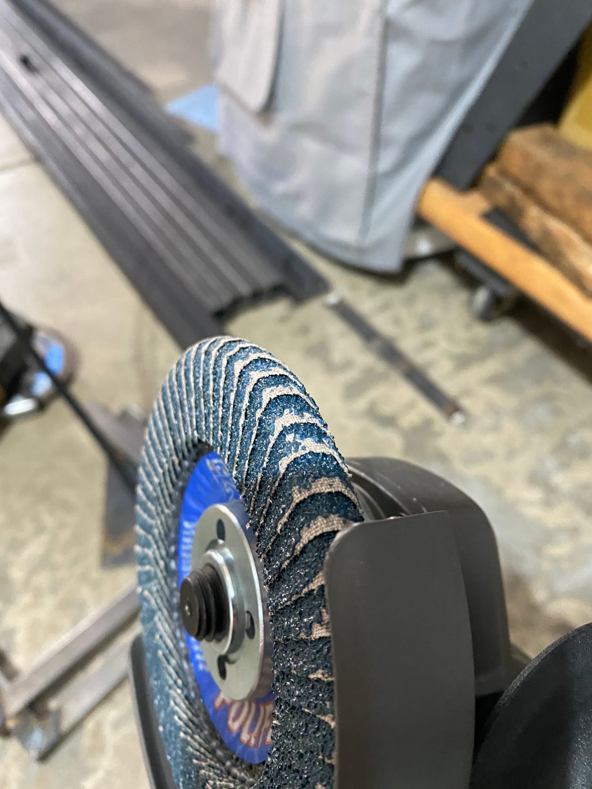 PFERD POLIFAN®-Curve Radial Type Flap Disc - 5