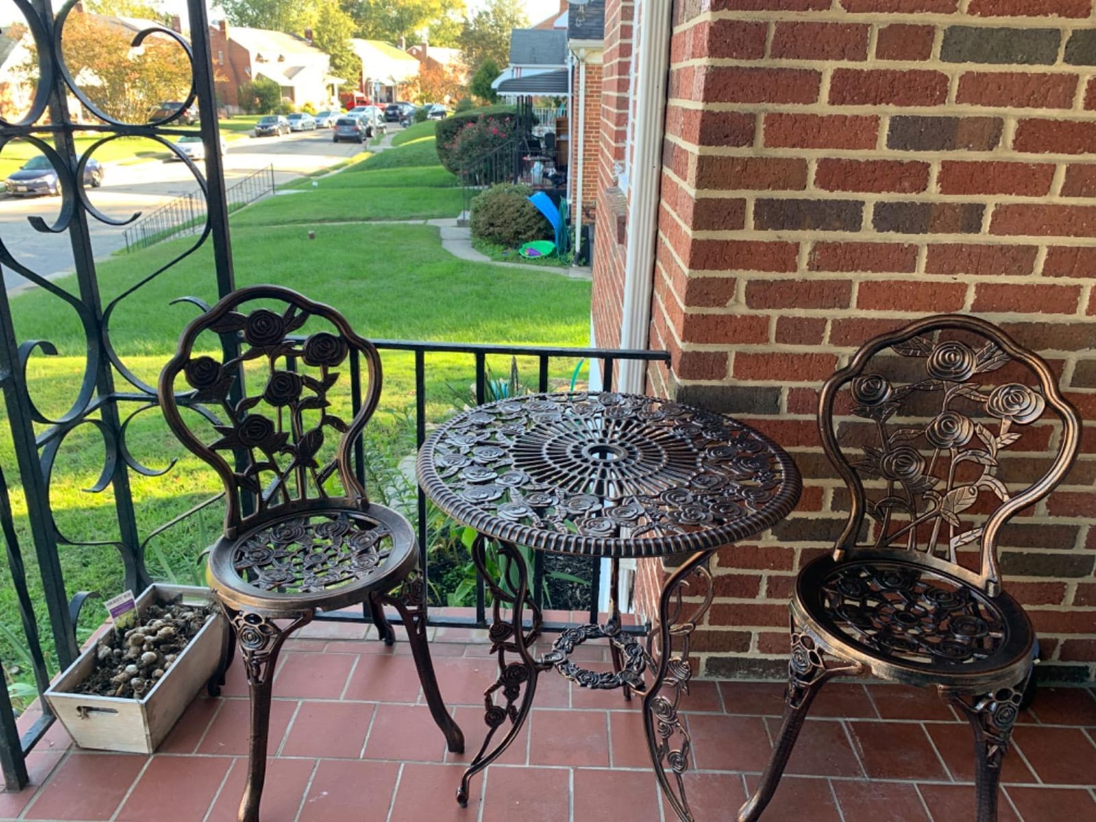 Oakland Living 3-Piece Rose Bistro Set with 23.5-Inch Cast aluminum Top Table customer photo 2