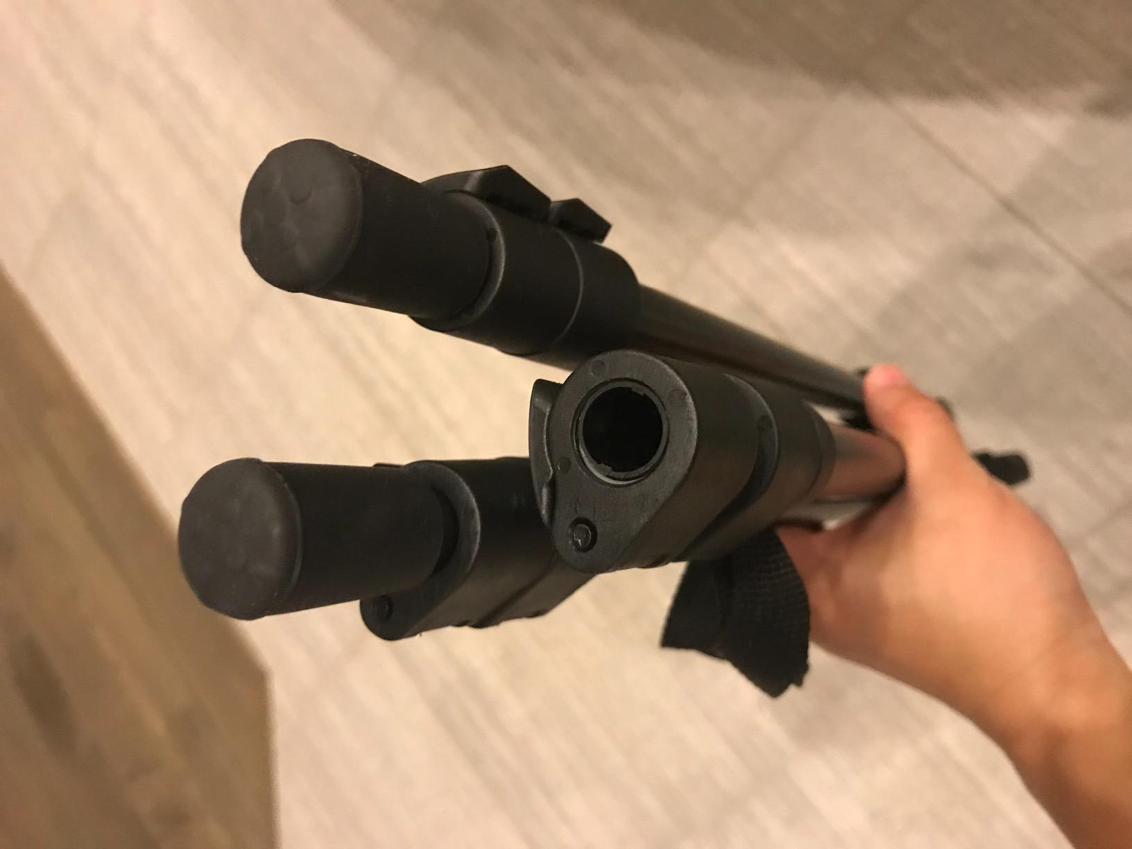 Vanguard Quest T62U Shooting Stick. Tripod, Bi Pod, Gun Pod All in One with Removable U Shaped Yoke, Quick Flip Leg Locks, Foam Hand Grips, Black customer photo 1