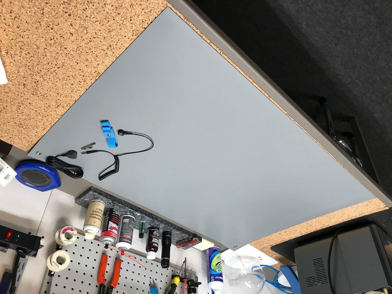 Bertech-2059T ESD High Temperature Mat Kit, 2 Feet Wide x 4 Feet Long x 0.08 Inches Thick, Blue, Includes a Wrist Strap and Grounding Cord, RoHS and REACH Compliant (Assembled in USA) customer photo 2