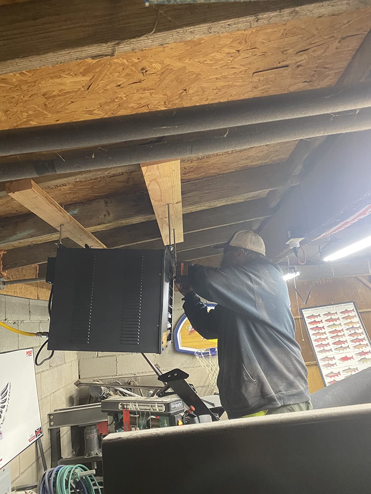 Mr. Heater 80,000 BTU Forced-Air Unit Heater (Propane or Natural Gas) customer photo 1