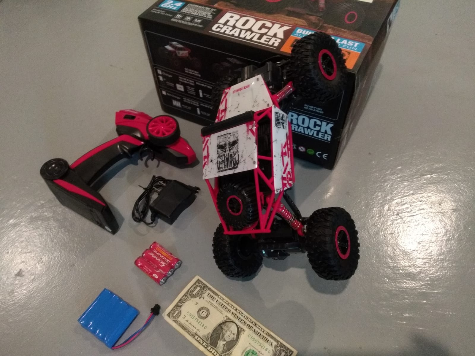 Cheerwing 1:18 Rock Crawler 2.4Ghz Remote Control Car 4WD Off Road RC Monster Truck 2 Battery (Blue) customer photo 1