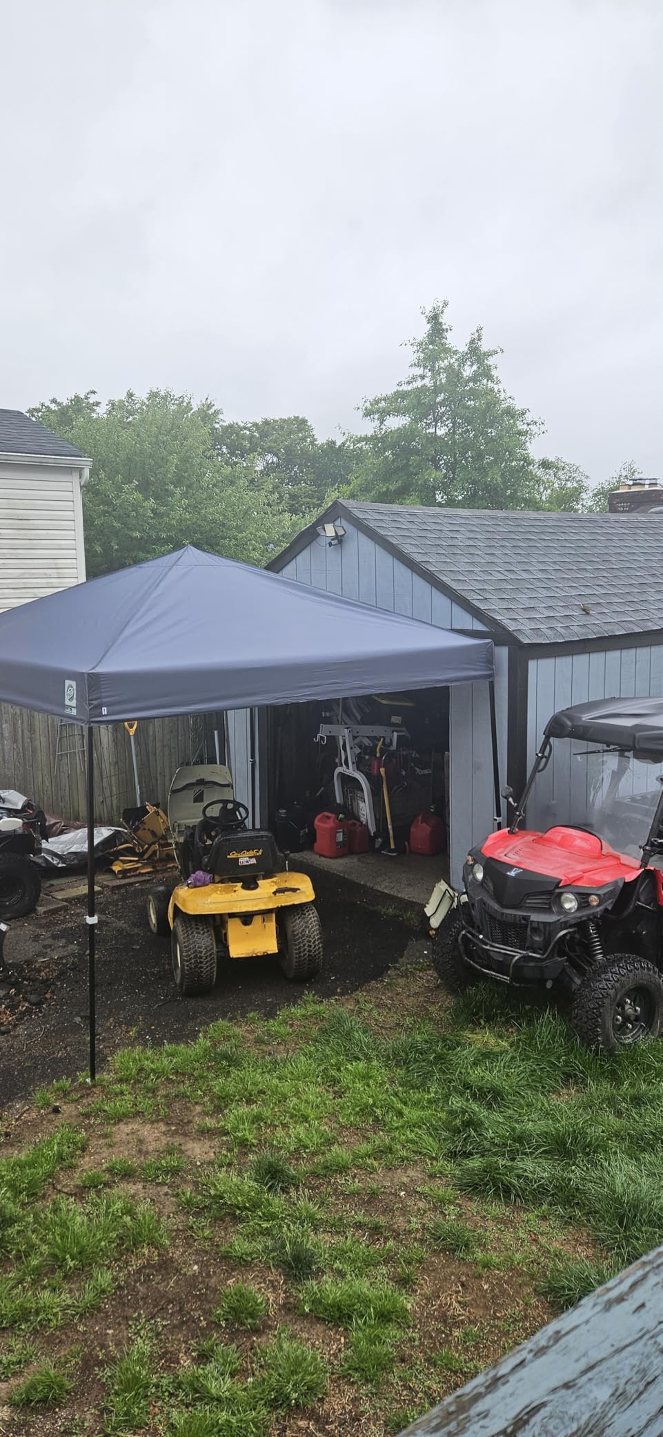 E-Z UP Ambassador Instant Pop Up Canopy Tent, 10' x 10', Roller Bag and 4 Piece Spike Set, Steel Gray customer photo 2