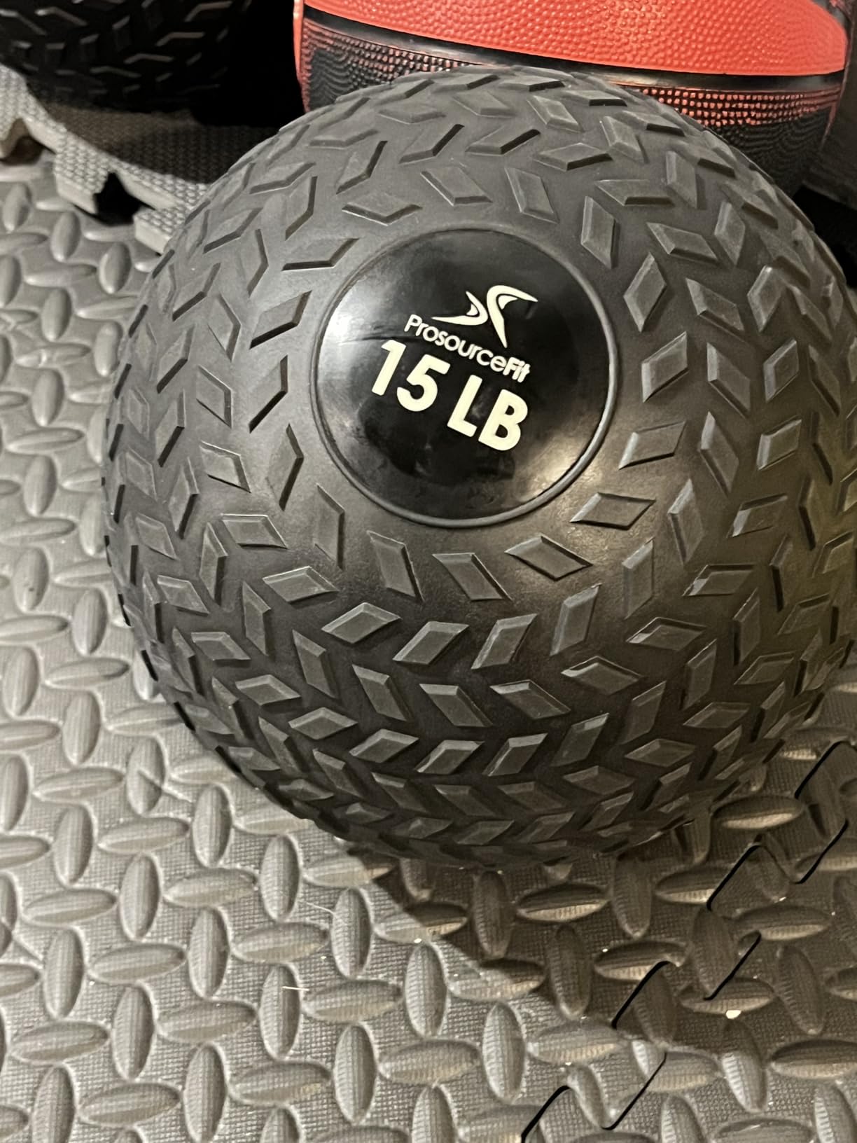ProsourceFit Slam Medicine Balls 5, 10, 15, 20, 25, 30, 50lbs Smooth and Tread Textured Grip Dead Weight Balls for Strength and Conditioning Exercises, Cardio and Core Workouts customer photo 1