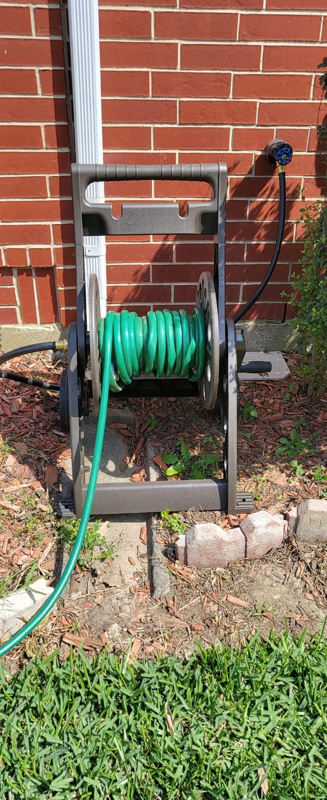 Liberty Basics 510 Wall Mount Hose Reel, Bronze customer photo 2