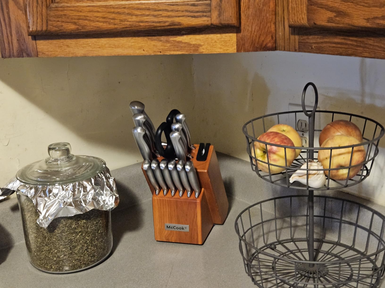 McCook Kitchen Knife Set 15PC Knife Block Set w Built-in Sharpener customer photo 2
