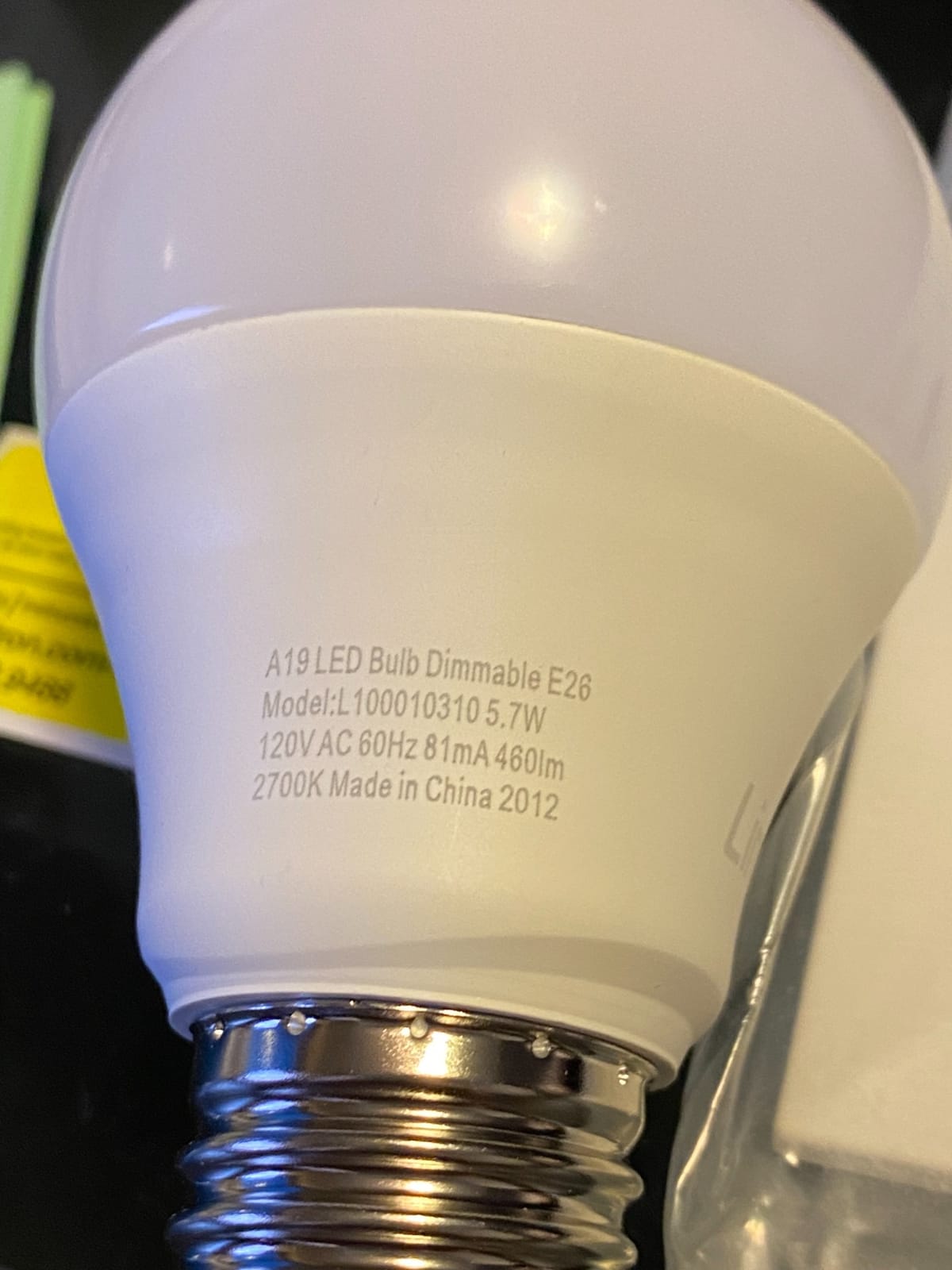 Linkind A19 LED Light Bulbs Dimmable, 40 Watt Equivalent, E26 Base, 2700K Soft White, 5W 450 Lumens CRI80+, 120V, UL Listed FCC Certified, LED Lights for Bedroom Living Room Home Office, 6 Packs customer photo 1