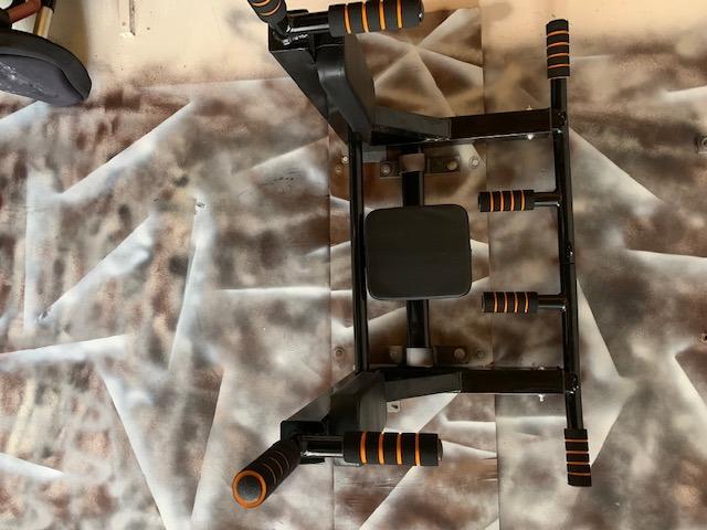 BDL Wall Mounted Pull Up Bar Multifunctional Chin Up bar for Home Gym customer photo 2