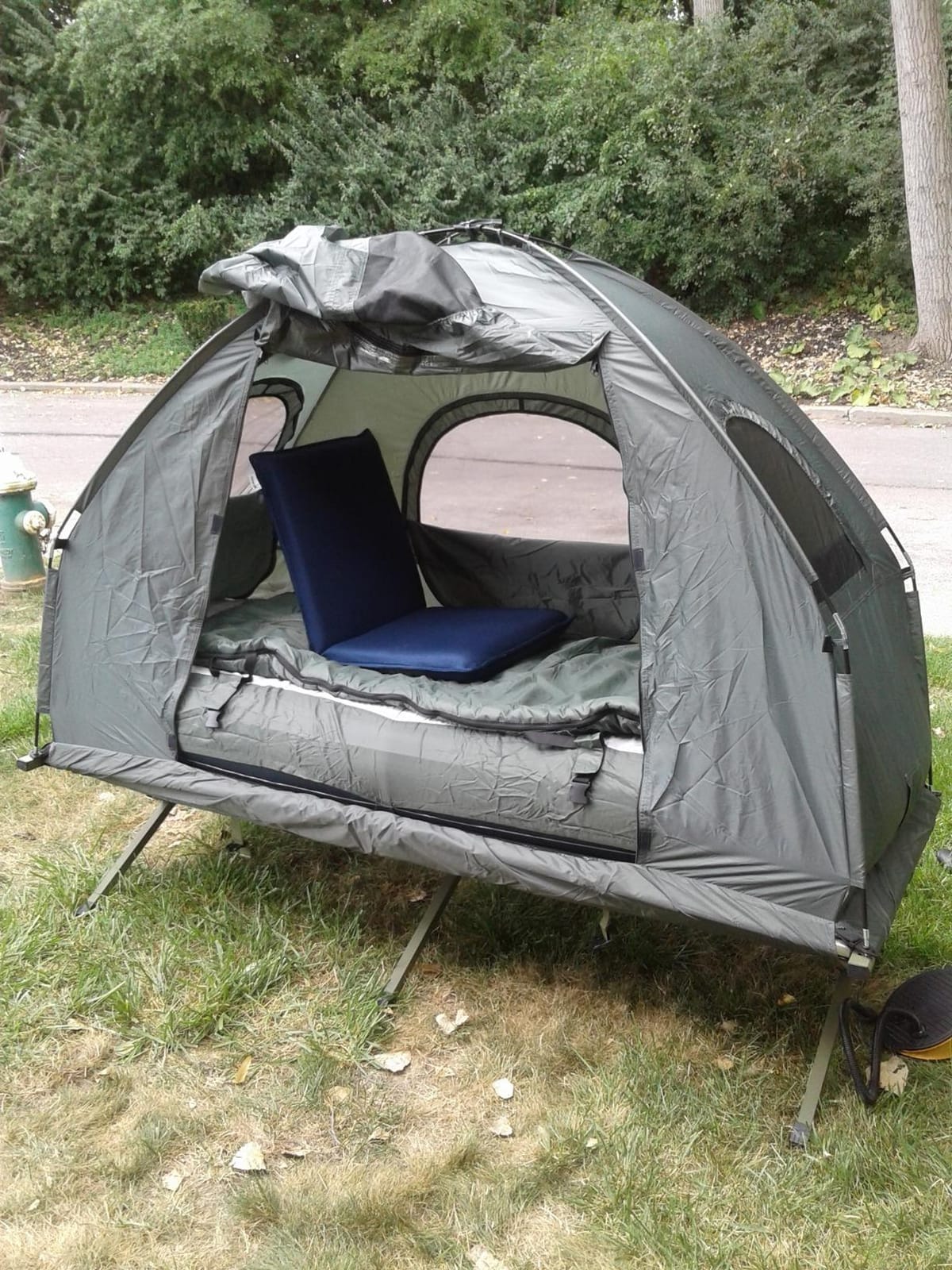 Tangkula 5-in-1 Tent Cot Combo With Awning, Air Mattress, Sleeping Bag, Pillow, Elevated Single Tent With Carrying Bag for Outdoor Camping, Hiking, Picnic, Travel customer photo 1