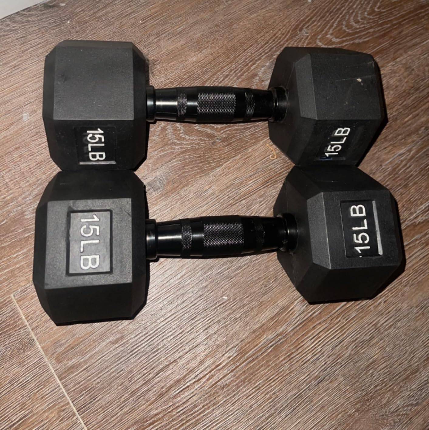 Fitvids Rubber Encased Exercise & Fitness Hex Dumbbell, Hand Weights with Anti-Slip Metal Handle for Home Gym, Multiple Sizes customer photo 1
