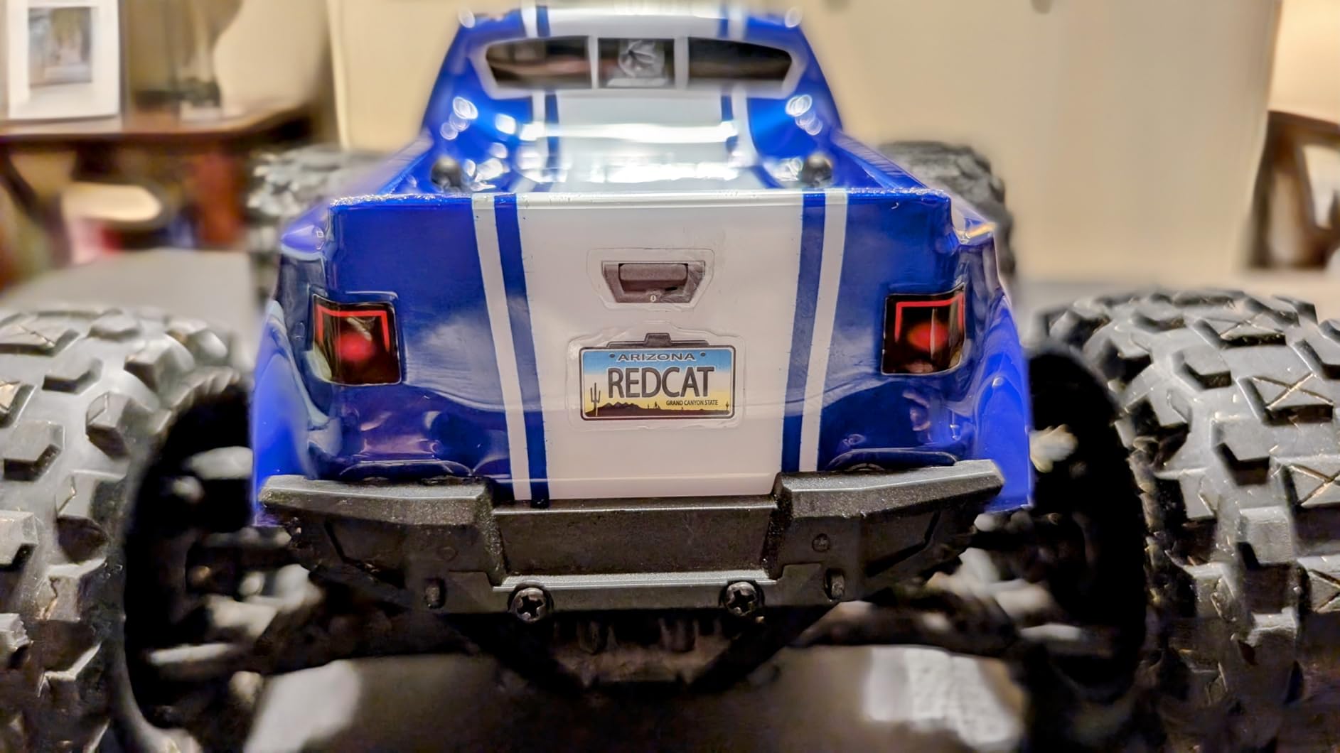 Redcat Racing Volcano 16 1/16 Scale RC Monster Truck – Electric Remote Control Car with 4WD, LED Lights, 2.4GHz Radio, 2 Rechargeable Li-Ion Batteries & Charger - Red customer photo 2