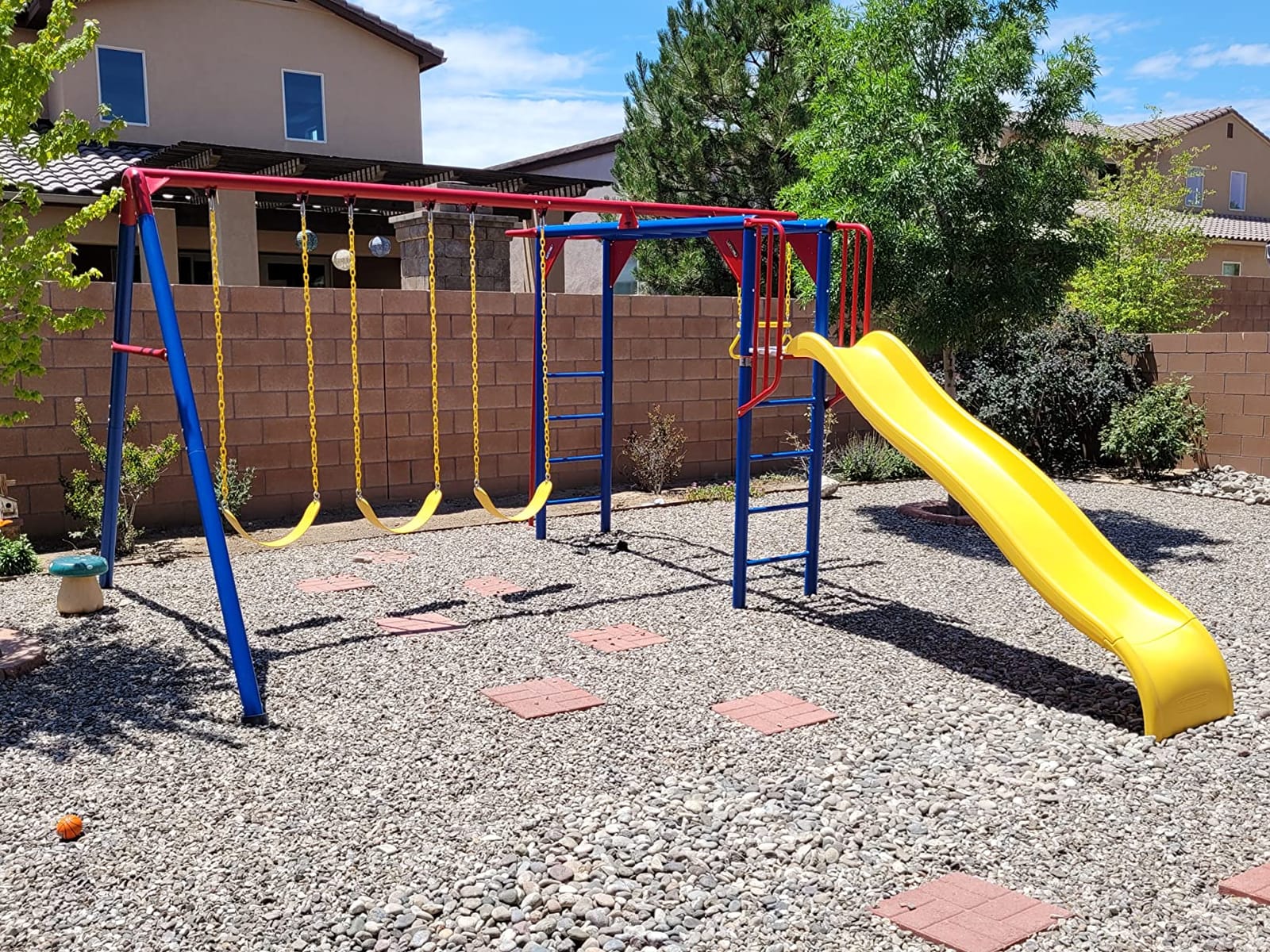 Lifetime 91022 Monkey Bar Adventure Swing Set, Primary customer photo 2