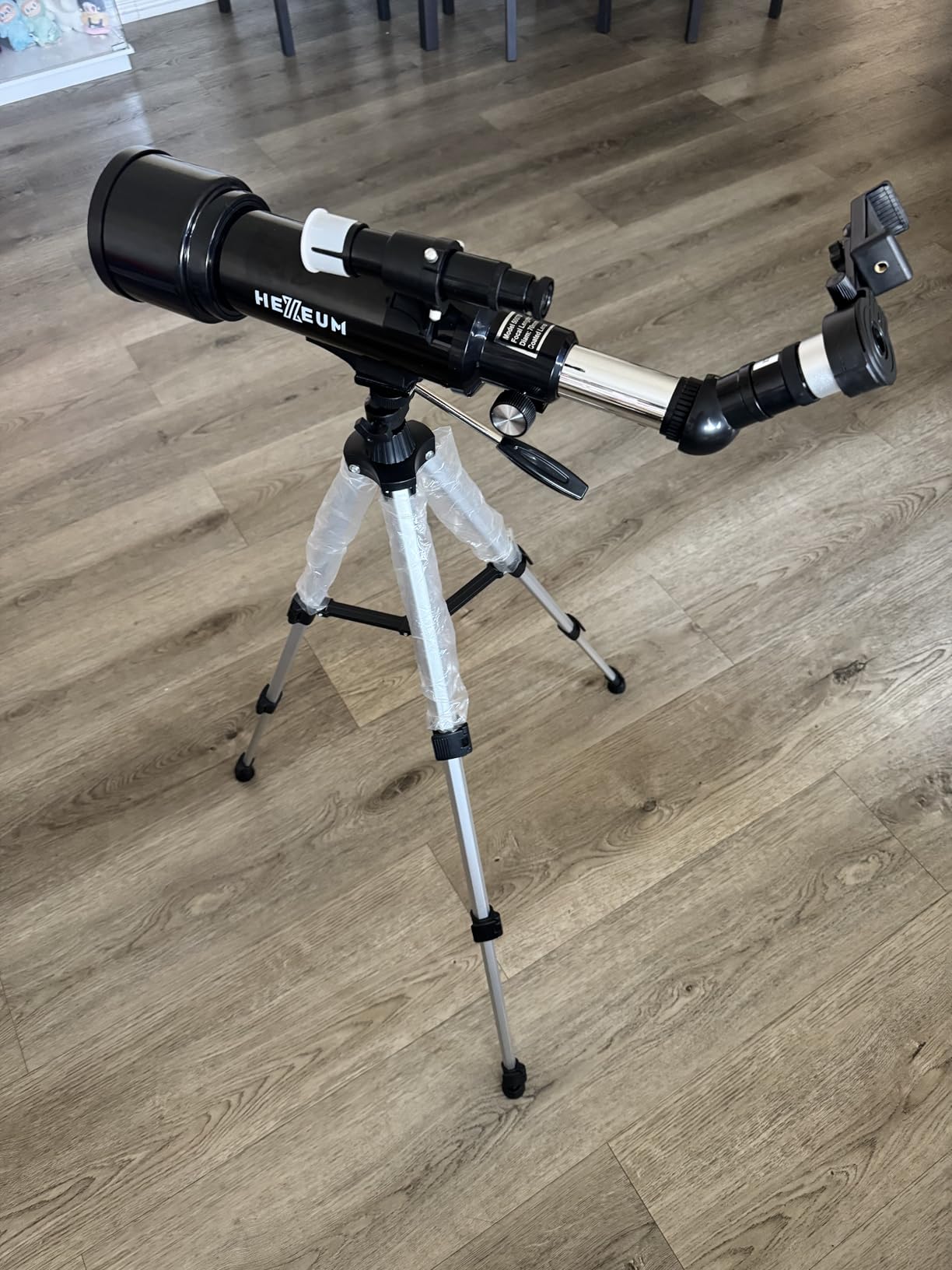 Koolpte Telescope for Kids, 70mm/500mm AZ Refractor for Beginners, White customer photo 1