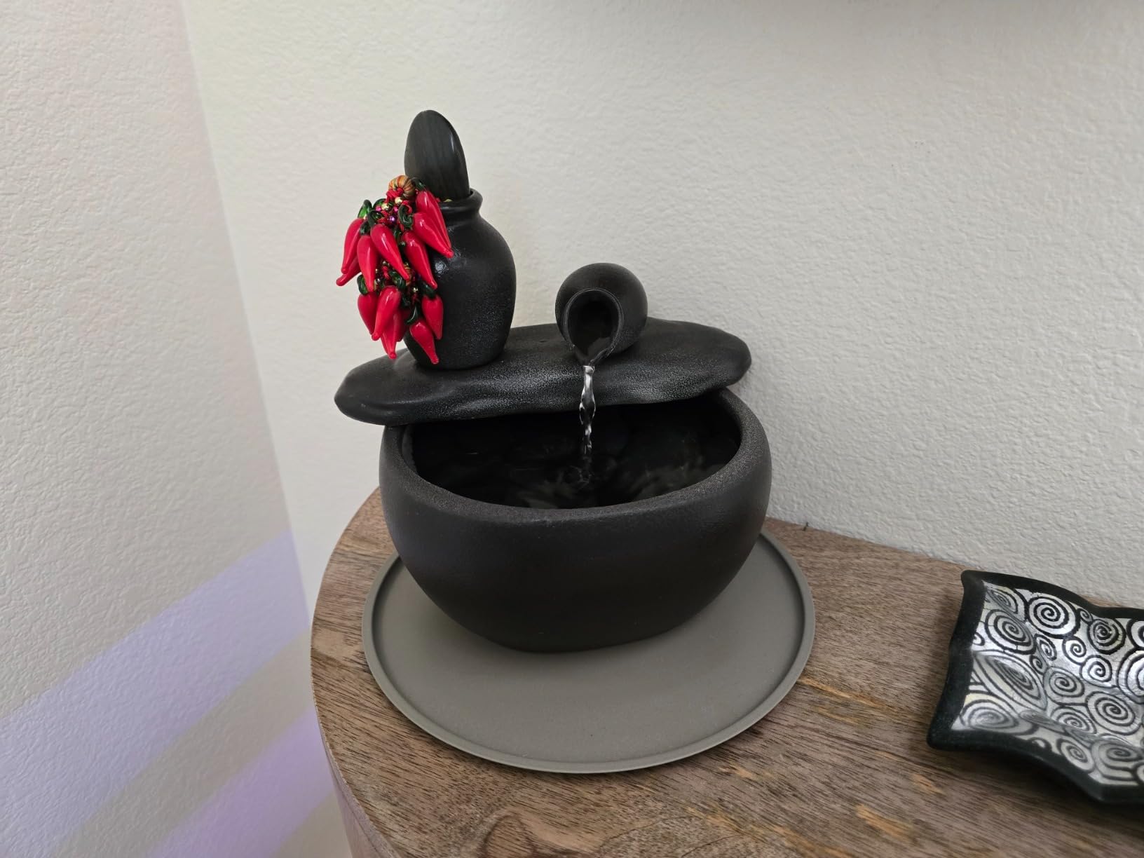 Ceramic Tabletop Fountain for Indoor and Home Decoration Table Desk Office Patio (Ceramic Pot Fountain) (Black) customer photo 1