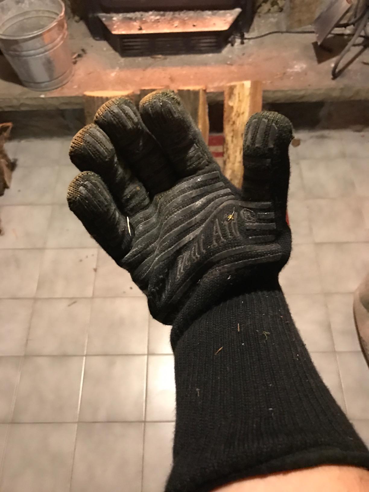QeeLink Welding Gloves for Men - Fireproof Leather and Stitching customer photo 1