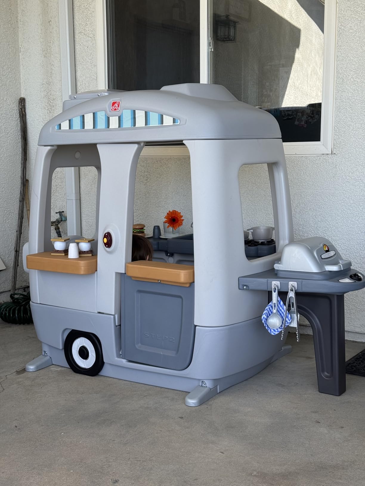 Step2 Adventure Camper Kids Playhouse, Indoor/Outdoor Playset with Kitchenette, Interactive Doorbell Sounds, 52-Piece Toy Accessories, Durable Plastic, For Toddlers 2+ Years customer photo 1