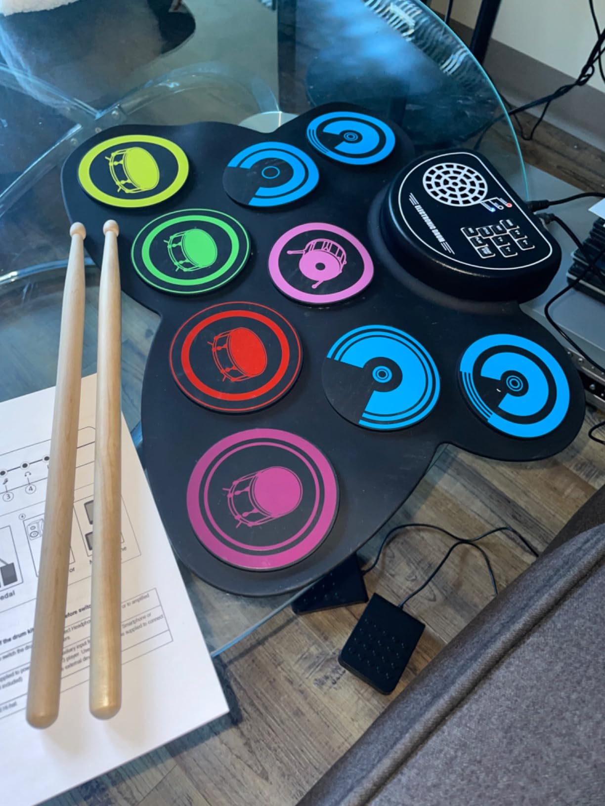 Electric Drum Set, 9 Drum Practice Pad, Roll-up Electronic Drum Pad with Headphone Jack Built-in Speaker Drum Sticks Foot Pedals, Gift for Kids customer photo 2