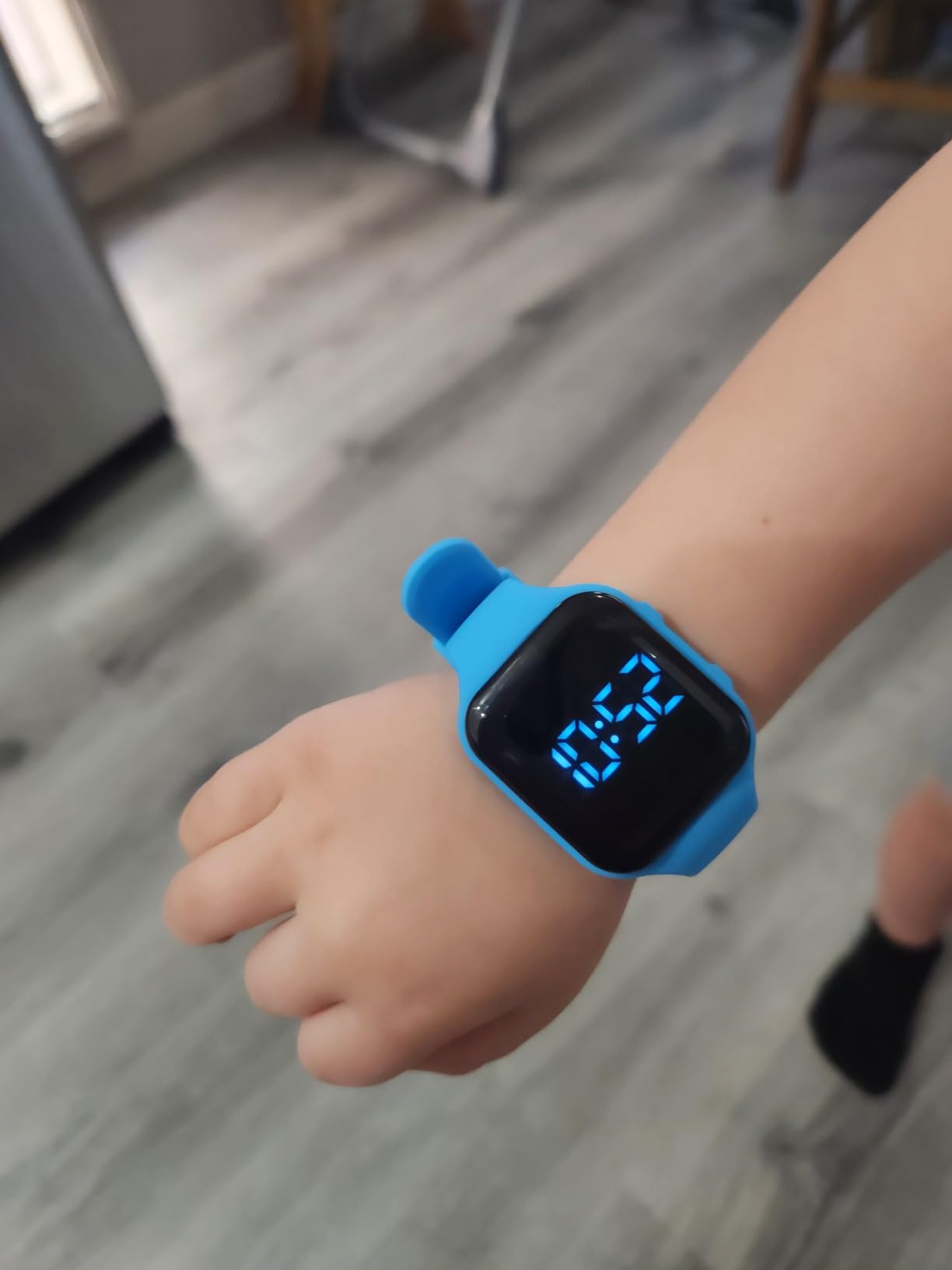 Kids Watches for Girls Boys Digital Sport Watch with Step Counter Pedometer Vibration Alarm Clock, No App Waterproof Fitness Tracker Kids Watch Boys Girls Teens Students Ages 5-16 customer photo 1