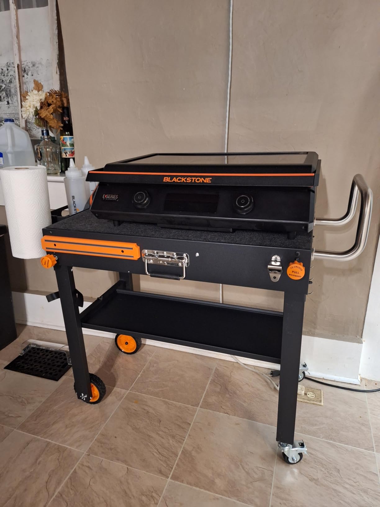 Grill Table for Blackstone Griddle 22 and 17 Inch, Grill Carts Outdoor with Wheels, Heavy-Duty Grill Stand, Foldable Quickly Blackstone Stand Suitable for Travel/Camping and Outdoor Meals customer photo 1