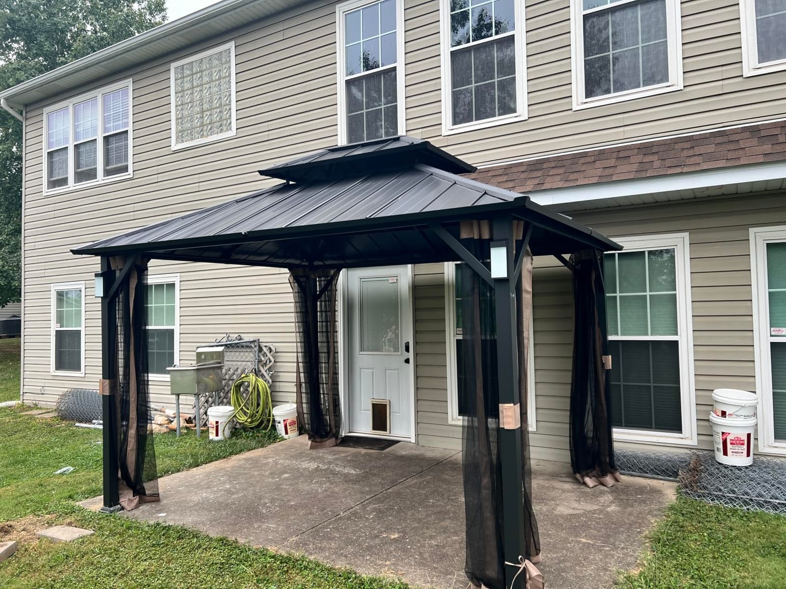 Modern Shade Aluminum Grill Gazebo 6x8 with USB Charging Power Strip, Black customer photo 1