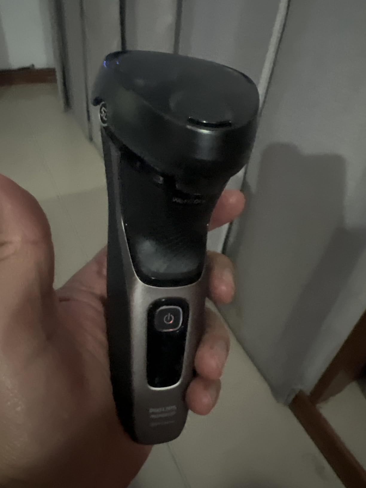 Philips Norelco CareTouch Electric Shaver, Ash Gold customer photo 1