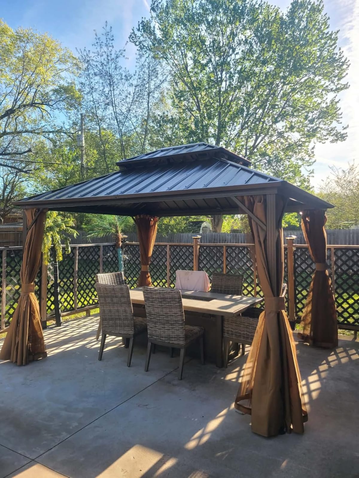 YOLENY 10x10 Gazebo，Outdoor Hardtop Gazebo with Aluminum Frame customer photo 1