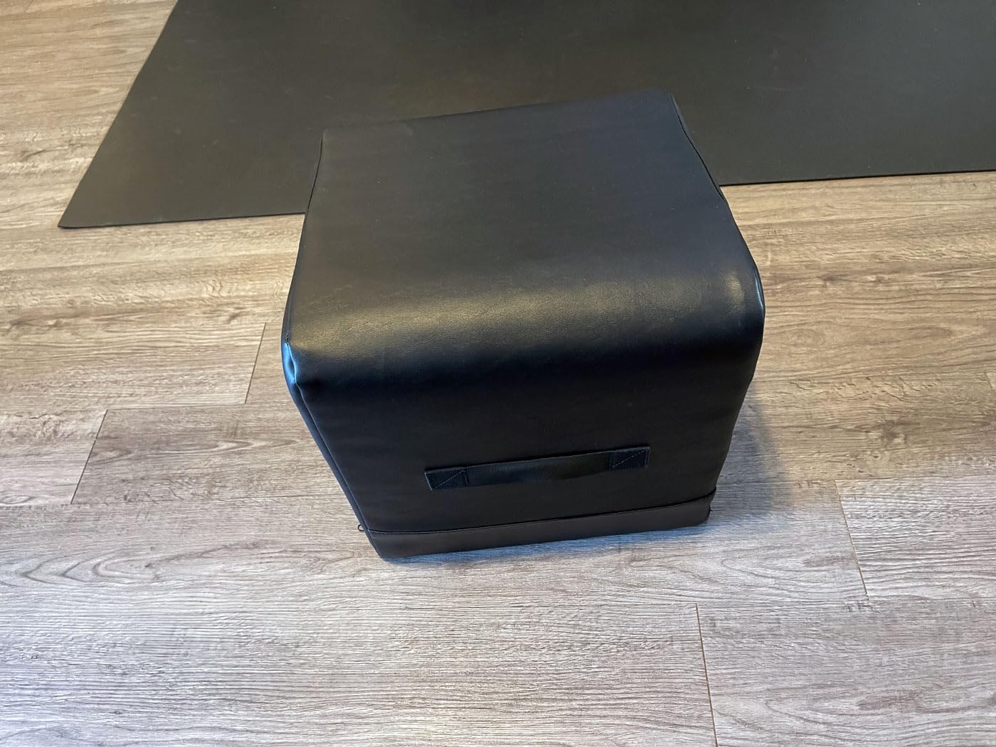 Hip Thrust Machine & Glute Bridge Exercise Machine customer photo 1
