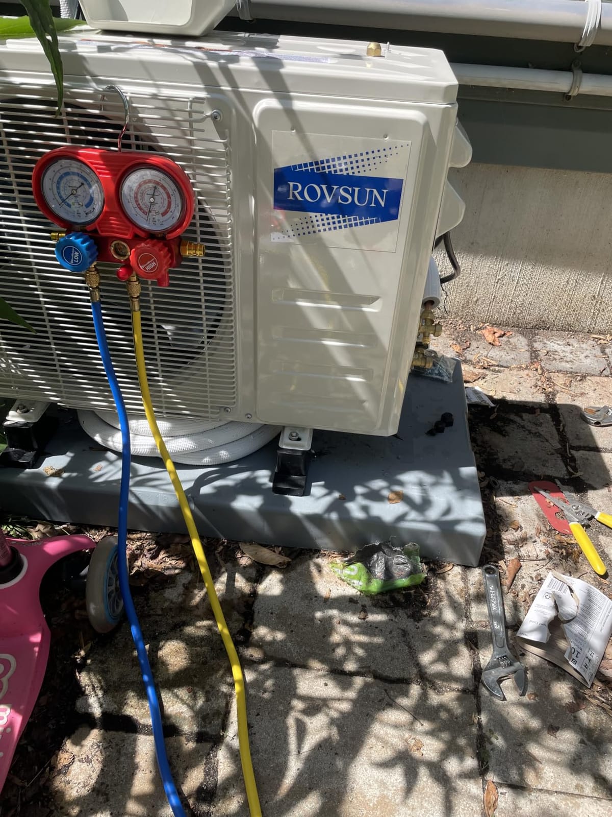 ROVSUN 11500 BTU Wifi Enabled Mini Split Air Conditioner & Heater, 17 SEER2 230V Inverter Ductless Wall AC Unit with Pre-Charged Condenser, Heat Pump & Installation Kit customer photo 2