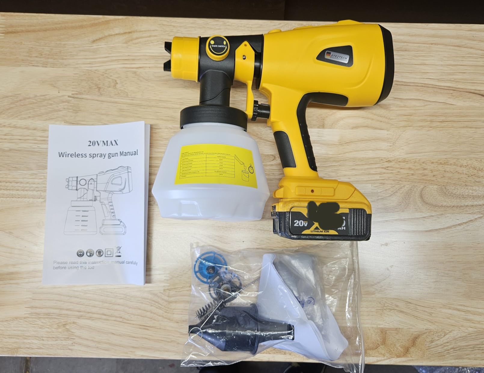 Choerinton Paint Sprayer Compatible with Milwaukee M18 18V Battery, Cordless HVLP Electric Paint Gun with 3 Spray Patterns & 4 Nozzle Sizes for House, Furniture & Cabinet Painting (Tool Only) customer photo 1