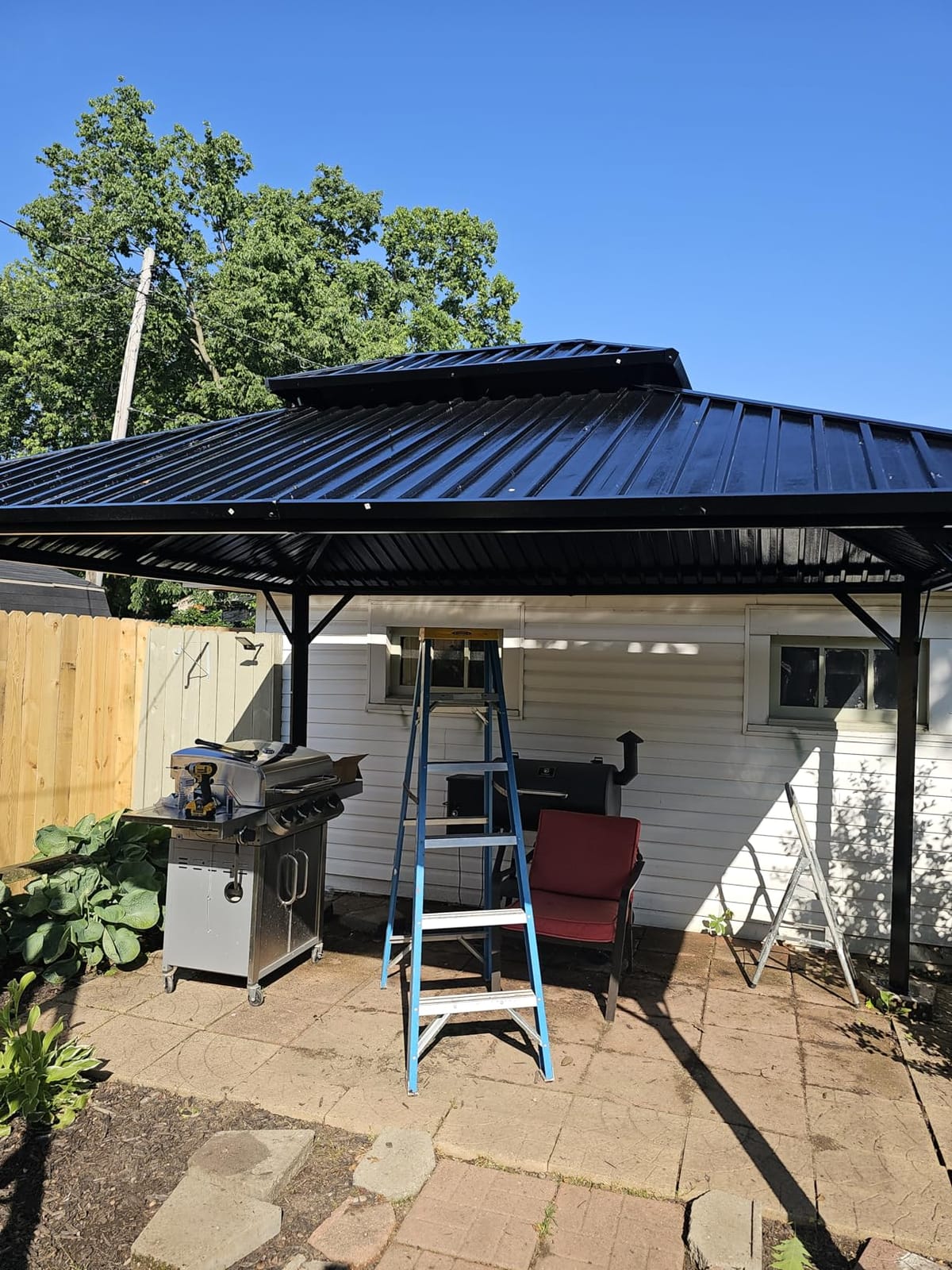 AirWire 10'x12' Hardtop Aluminum Gazebo Dark Gray customer photo 1