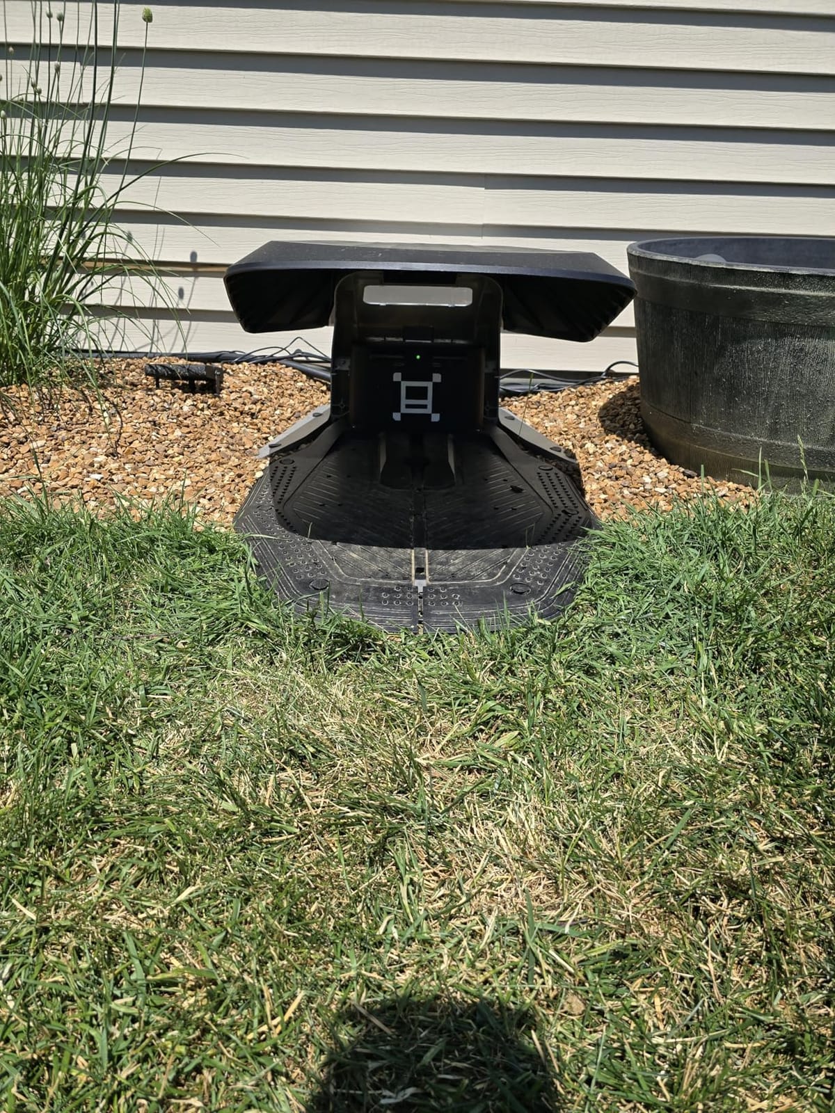 Sunseeker X3 Plus Robot Lawn Mower, RTK, Vision AI, 0.3 Acre, Wire-Free customer photo 1