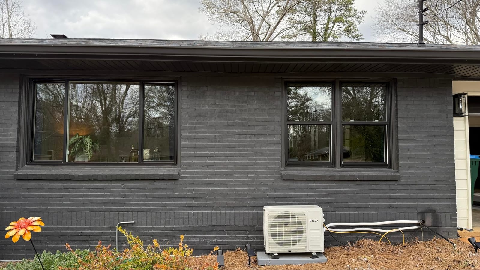 DELLA Vario Series 9000 BTU Mini Split Air Conditioner, Work with Alexa and Wifi, 20 SEER2, Energy Star, 0.75 Ton, Cools Up to 400 Sq.Ft, Ductless Inverter System, Heat Pump Pre-Charged, 16.4ft Kits customer photo 2