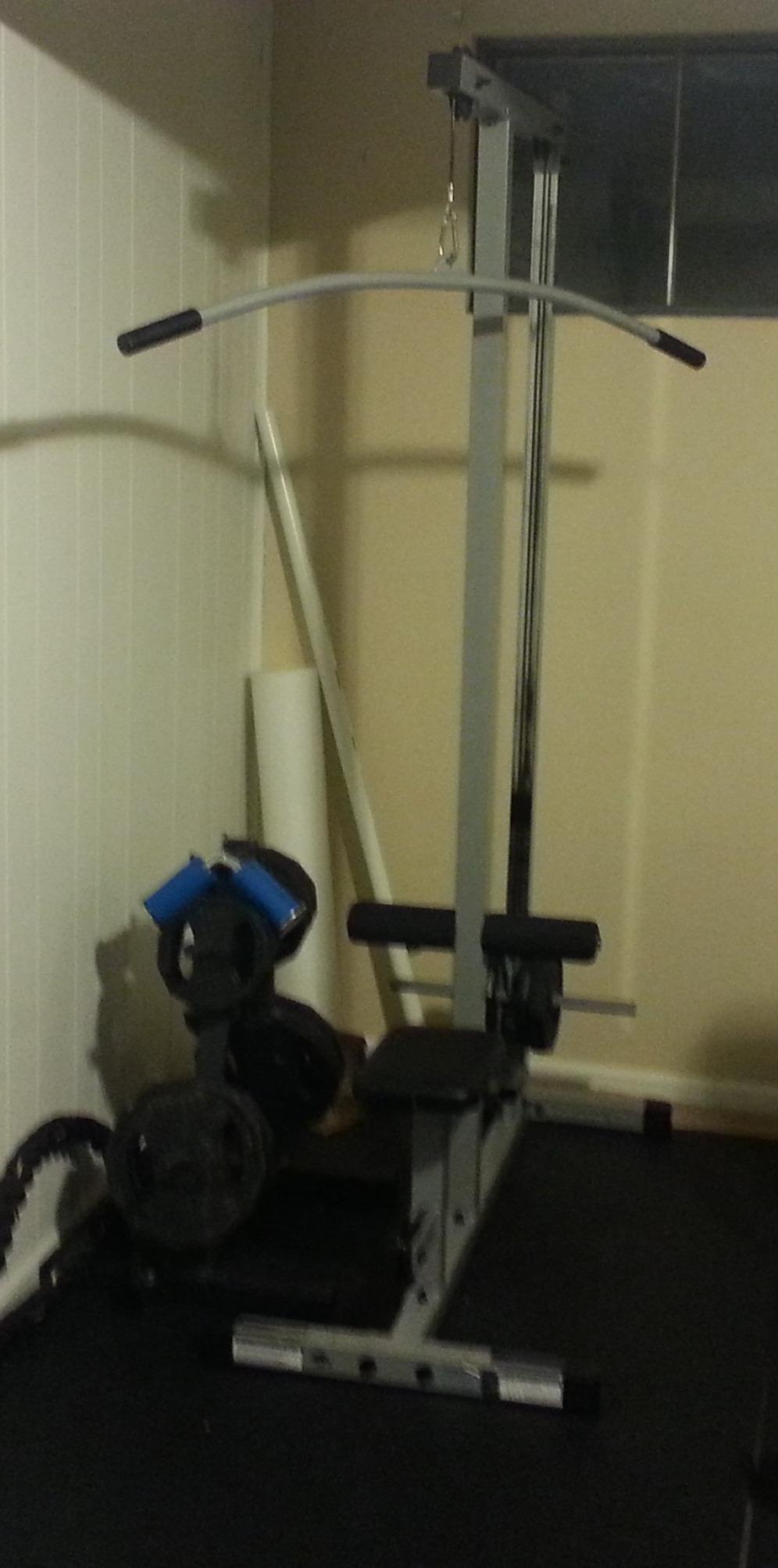 Powerline by Body-Solid LAT Pull Down Machine - Home Gym with High & Low Pulleys, Heavy Gauge Steel Construction, Includes LAT and Low Row Bars customer photo 2