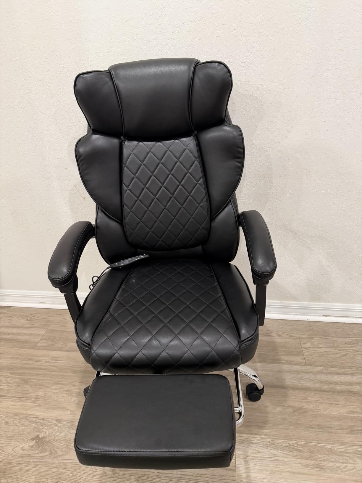 Massage Office Chair with Foot Rest, 6 Points Vibration and Heat Home Office Desk Chairs, 22.05” Wide Big and Tall Office Chair for Heavy People, Ergonomic Reclining Gaming Chairs, Black customer photo 2