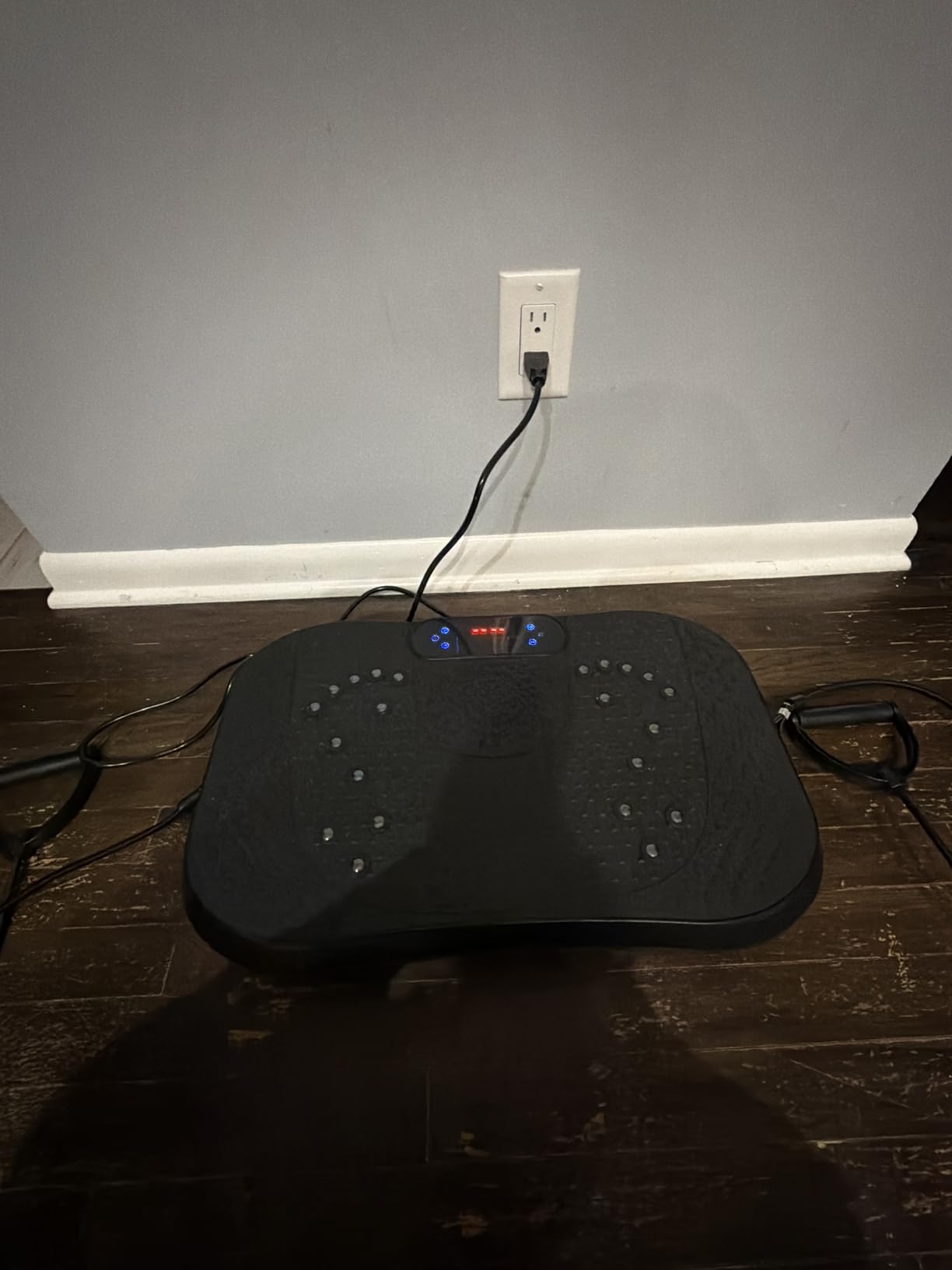 SoftGym Vibration Plate Exercise Machine for Lymphatic Drainage & Fitness customer photo 1