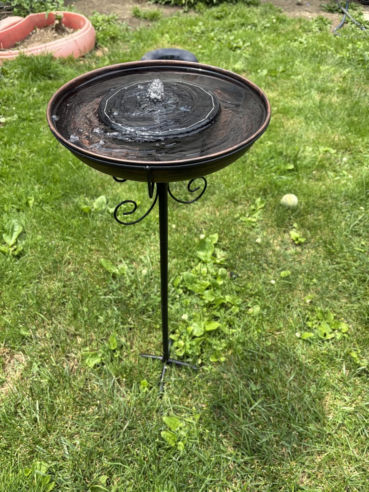 Yzert Solar Fountain with 2000mah Battery, 3-Level Adjustable Water Height, Rotating Rods, Works in Shadow, 7 Nozzles, 2026 3.5W Glass Outdoor Fountain Pump for Bird Bath, Garden, Pond, Flower Pot customer photo 1