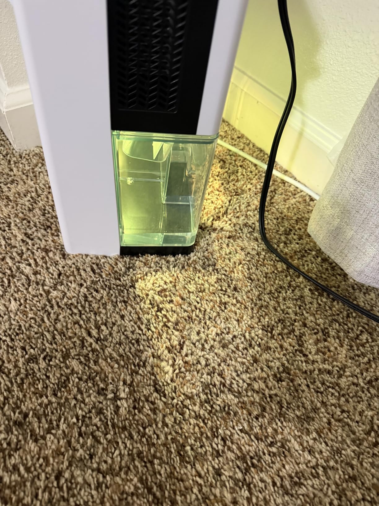 Dehumidifier, 95 OZ Water Tank Dehumidifiers for Home with Auto Shut Off, 1000 sq. ft. Dehumidifier for Bedroom Bathroom Basement Rv with 7 Color Light, Quiet Dehumidifiers with Sleep Mode, White customer photo 1